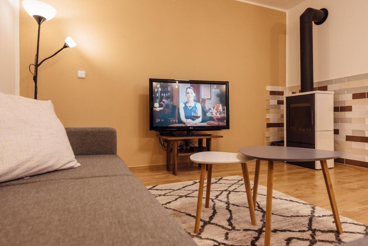 Apartman Pod Borovici Kovalovice Bagian luar foto